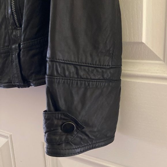 Neiman Marcus Exclusive Lamb Leather Moto Jacket/Black/Size L/EUC!/WORN ONCE!!! - Picture 4 of 5